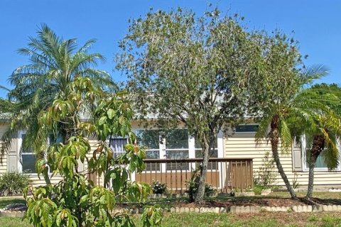 House in Lakeland, Florida 2 bedrooms, 111.2 sq.m. № 1829899 - photo 13