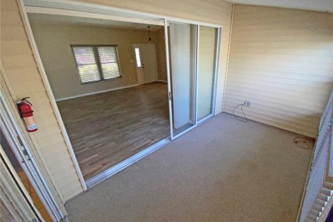 House in Lakeland, Florida 2 bedrooms, 111.2 sq.m. № 1829899 - photo 11