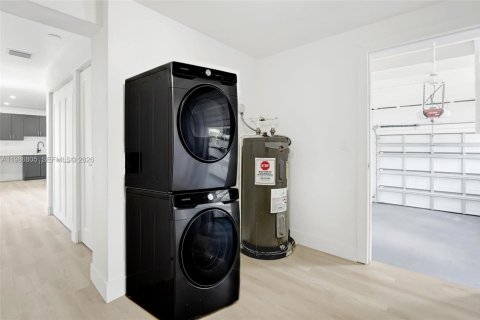 Купить виллу или дом в Майами, Флорида 1 комната, 152.55м2, № 2044982 - фото 14