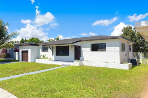 Купить виллу или дом в Майами, Флорида 1 комната, 152.55м2, № 2044982 - фото 20