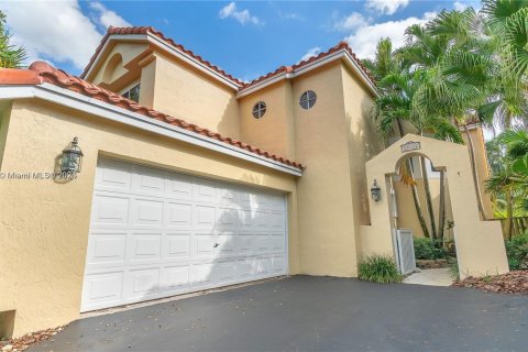 House in Plantation, Florida 3 bedrooms, 203.18 sq.m. № 1741967 - photo 6
