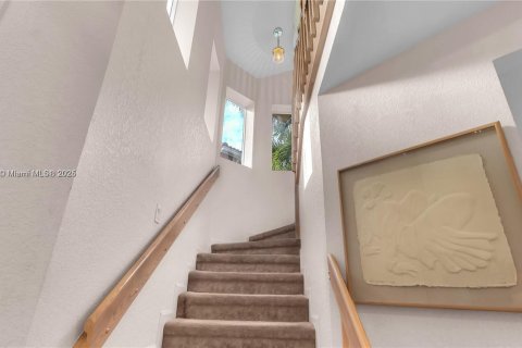 House in Plantation, Florida 3 bedrooms, 203.18 sq.m. № 1741967 - photo 21