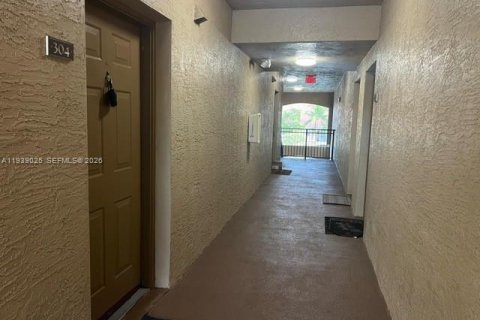 Снять в аренду кондоминиум в Пемброк-Пайнс, Флорида 1 спальня, 64.1м2, № 1999093 - фото 14