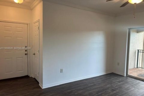 Снять в аренду кондоминиум в Пемброк-Пайнс, Флорида 1 спальня, 64.1м2, № 1999093 - фото 5