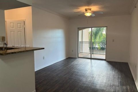 Снять в аренду кондоминиум в Пемброк-Пайнс, Флорида 1 спальня, 64.1м2, № 1999093 - фото 6