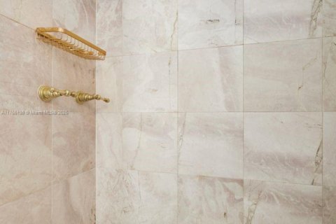 Condominio en venta en Miami Beach, Florida, 3 dormitorios, 191.38 m2 № 1697855 - foto 27