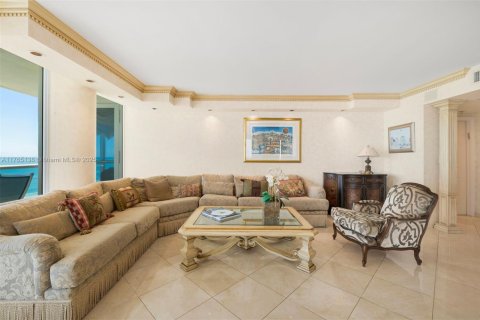 Condominio en venta en Miami Beach, Florida, 3 dormitorios, 191.38 m2 № 1697855 - foto 14
