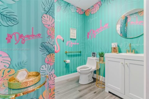 Купить коммерческую недвижимость в Хайалиа, Флорида № 2054292 - фото 17