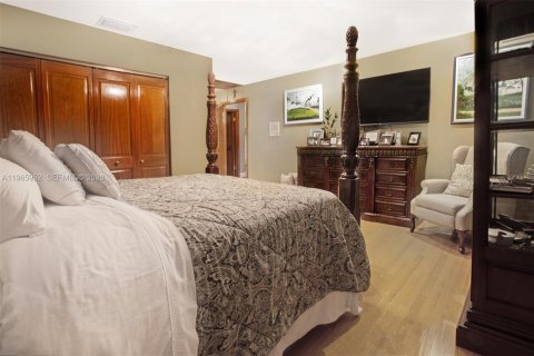 House in Homestead, Florida 5 bedrooms, 216.18 sq.m. № 2030605 - photo 23