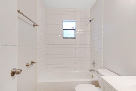 Touwnhouse à vendre à West Palm Beach, Floride: 2 chambres, 82.5 m2 № 1921902 - photo 13