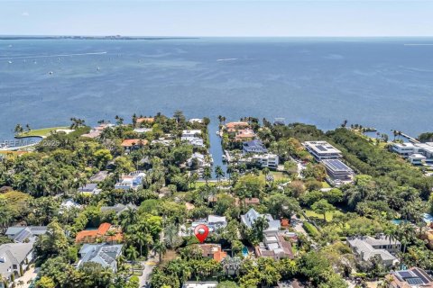 Casa en venta en Miami, Florida, 5 dormitorios, 396.6 m2 № 2056869 - foto 4