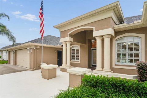 Villa ou maison à vendre à Spring Hill, Floride: 4 chambres, 225.75 m2 № 2408159 - photo 3