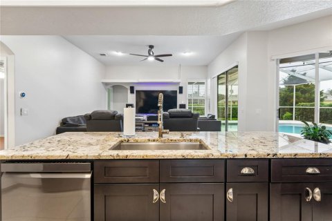 Villa ou maison à vendre à Spring Hill, Floride: 4 chambres, 225.75 m2 № 2408159 - photo 12