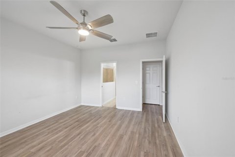 House in Riverview, Florida 4 bedrooms, 264.49 sq.m. № 2152322 - photo 16