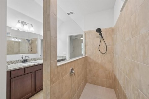 House in Riverview, Florida 4 bedrooms, 264.49 sq.m. № 2152322 - photo 20