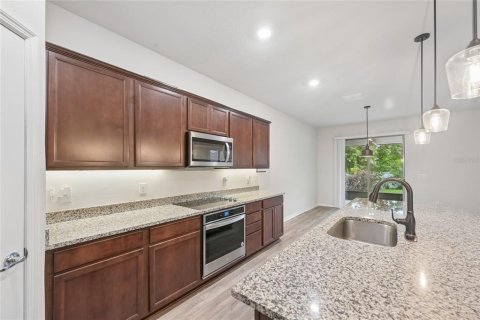 House in Riverview, Florida 4 bedrooms, 264.49 sq.m. № 2152322 - photo 14