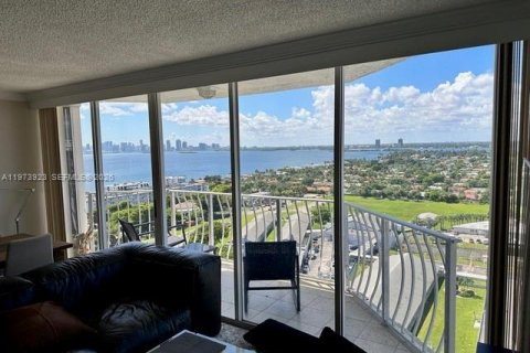 Copropriété à vendre à North Bay Village, Floride: 2 chambres, 98.57 m2 № 2249364 - photo 6