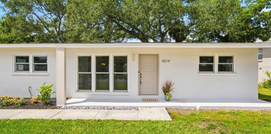 Casa en Tampa, Florida 3 dormitorios, 135.17 m2 № 2349594
