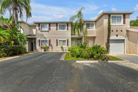 Touwnhouse à vendre à Deerfield Beach, Floride: 2 chambres, 139.73 m2 № 2070992 - photo 28