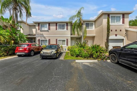 Touwnhouse à Deerfield Beach, Floride 2 chambres, 139.73 m2 № 2070992