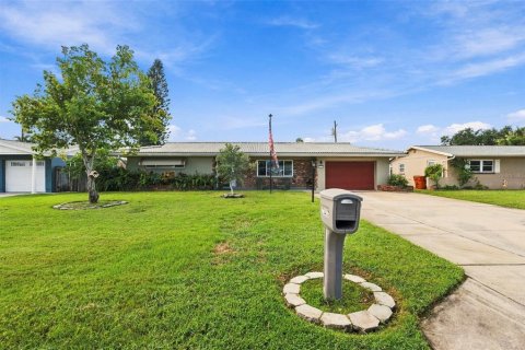 Villa ou maison à vendre à Seminole, Floride: 3 chambres, 169.73 m2 № 2398817 - photo 4