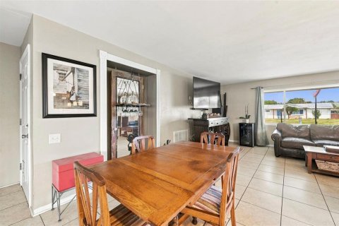 Villa ou maison à vendre à Seminole, Floride: 3 chambres, 169.73 m2 № 2398817 - photo 18