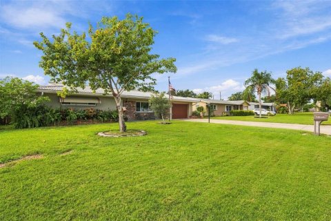 Villa ou maison à vendre à Seminole, Floride: 3 chambres, 169.73 m2 № 2398817 - photo 5
