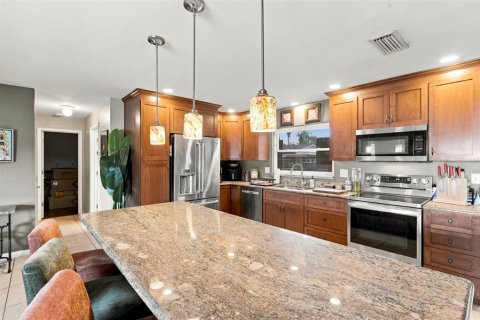 Villa ou maison à vendre à Seminole, Floride: 3 chambres, 169.73 m2 № 2398817 - photo 14
