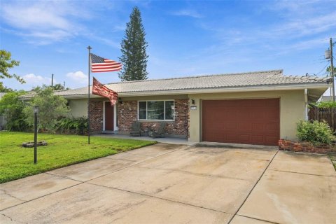 Villa ou maison à Seminole, Floride 3 chambres, 169.73 m2 № 2398817