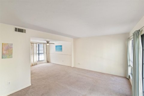 Adosado en venta en Gainesville, Florida, 3 dormitorios, 135.08 m2 № 1513420 - foto 12