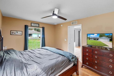 House in Inverness, Florida 3 bedrooms, 133.31 sq.m. № 1902377 - photo 23