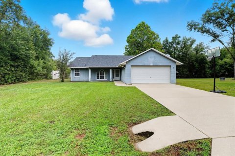 House in Inverness, Florida 3 bedrooms, 133.31 sq.m. № 1902377 - photo 9