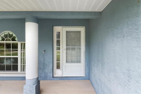 House in Inverness, Florida 3 bedrooms, 133.31 sq.m. № 1902377 - photo 10