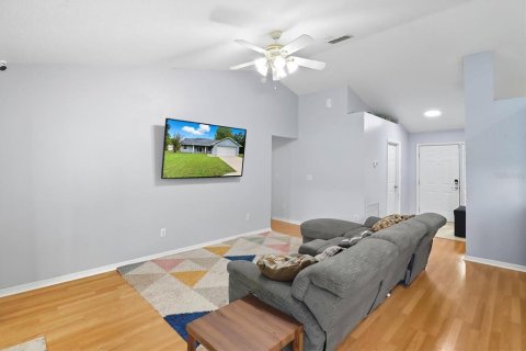 House in Inverness, Florida 3 bedrooms, 133.31 sq.m. № 1902377 - photo 15