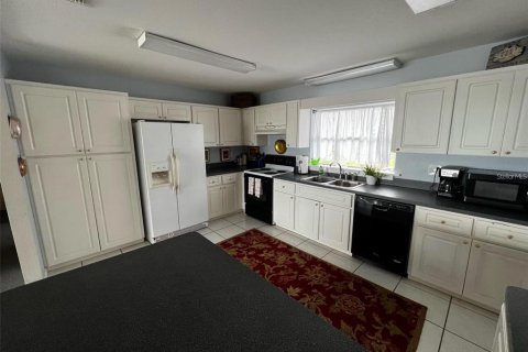 Casa en alquiler en Babson Park, Florida, 3 dormitorios, 128.02 m2 № 1819550 - foto 3