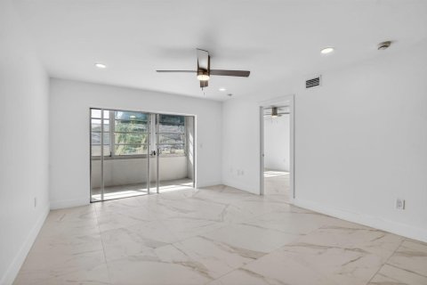 Condominio en venta en Boca Raton, Florida, 2 dormitorios, 88.26 m2 № 2261432 - foto 13