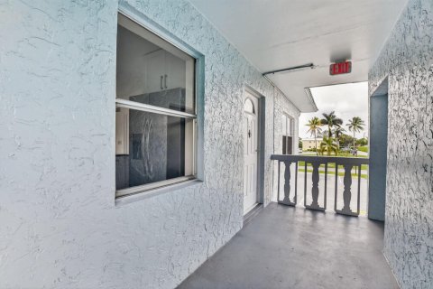 Condominio en venta en Boca Raton, Florida, 2 dormitorios, 88.26 m2 № 2261432 - foto 3