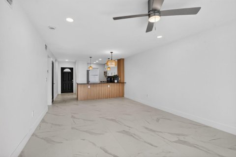 Condominio en venta en Boca Raton, Florida, 2 dormitorios, 88.26 m2 № 2261432 - foto 15