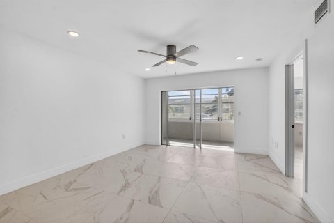 Condominio en venta en Boca Raton, Florida, 2 dormitorios, 88.26 m2 № 2261432 - foto 12
