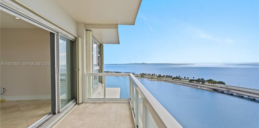 Condo à Miami, Floride, 1 chambre  № 1987280