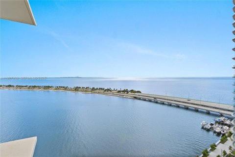 Copropriété à louer à Miami, Floride: 1 chambre, 82.31 m2 № 1987280 - photo 2