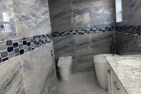 Villa ou maison à Miami, Floride 1 chambre, 46.45 m2 № 2353958