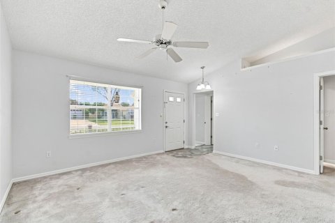Villa ou maison à vendre à Tavares, Floride: 4 chambres, 155.89 m2 № 2342507 - photo 21