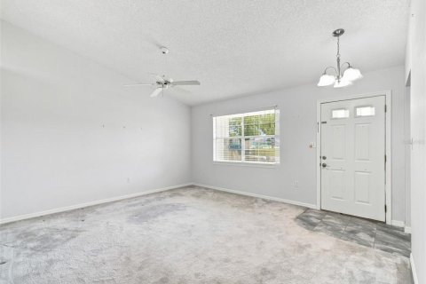 Villa ou maison à vendre à Tavares, Floride: 4 chambres, 155.89 m2 № 2342507 - photo 20