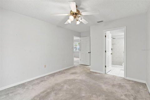 Villa ou maison à vendre à Tavares, Floride: 4 chambres, 155.89 m2 № 2342507 - photo 29
