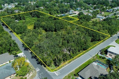 Casa en venta en Bradenton, Florida, 2 dormitorios, 93.65 m2 № 1870750 - foto 10