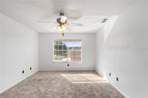 House in Orlando, Florida 4 bedrooms, 168.62 sq.m. № 1866501 - photo 18