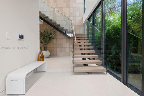 Купить виллу или дом в Майами-Бич, Флорида 5 спален, 348.01м2, № 2050999 - фото 3