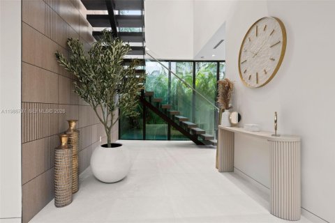 Купить виллу или дом в Майами-Бич, Флорида 5 спален, 348.01м2, № 2050999 - фото 15