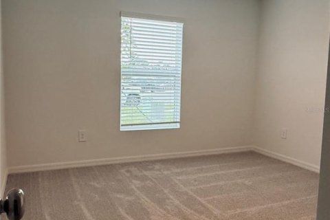 House in Lakeland, Florida 4 bedrooms, 201.97 sq.m. № 2207486 - photo 10